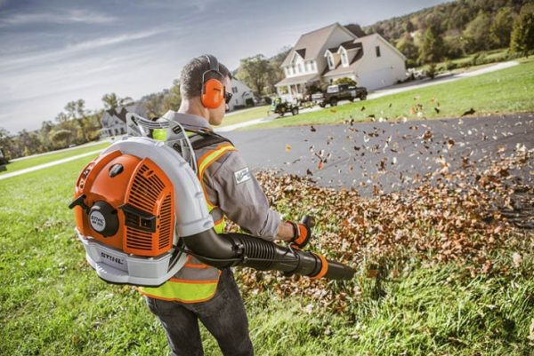 STIHL BR 700