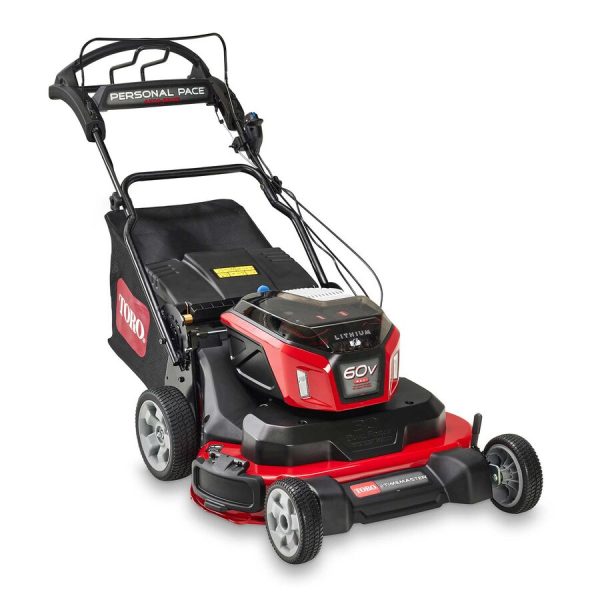 Toro 60V MAX* 30 in. (76 cm) eTimeMaster® Personal Pace® Auto-Drive Lawn Mower w/ 10Ah + 5Ah + 2.5Ah Batteries (21493)