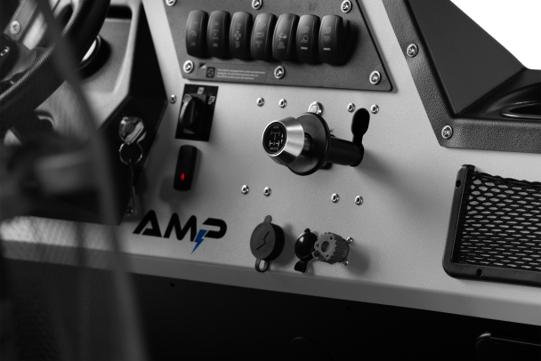 Landmaster AMP Crew Cab 2025 Landmaster AMP Crew Cab 2025